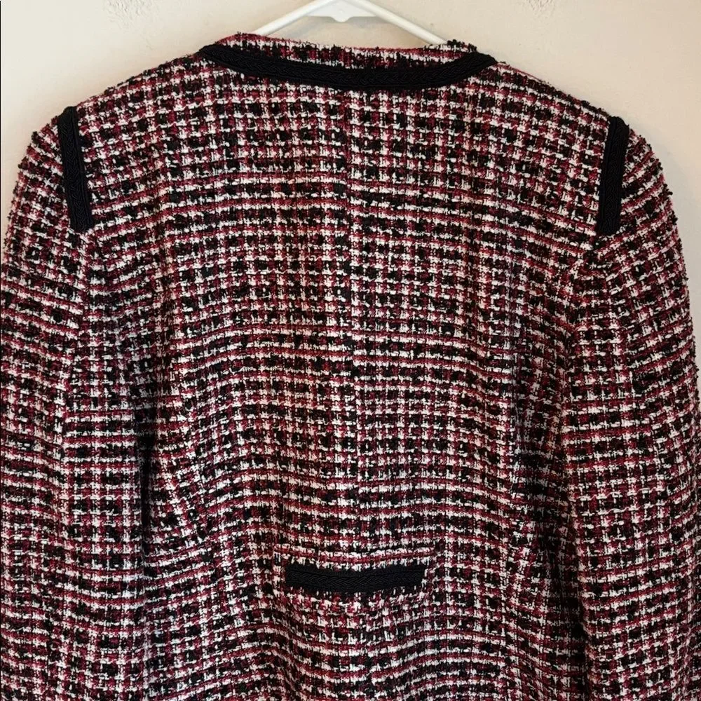 Mango Tweed cropped boxy Black red white full zip Blazer suit jacket women 8 EUC